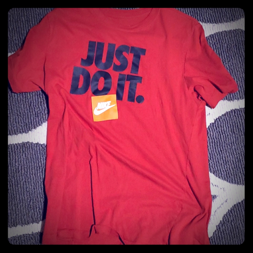 Nike t-shirt, sz md